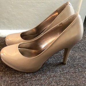 Steve Madden Nude Heels